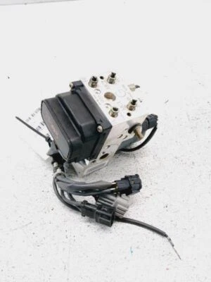 02 Bomba de freno INFINITI Q45 ABS OEM 47600AR100 Foto 1 de 4