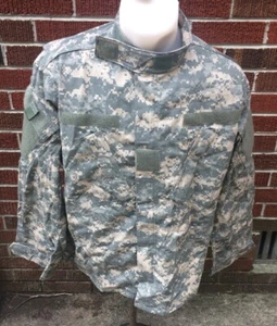 CAPPOTTO UNIFORME COMBATTIMENTO ESERCITO MIMETICO DIGITALE UOMO MEDIO CORTO NUOVO CON ETICHETTE - Foto 1 di 8