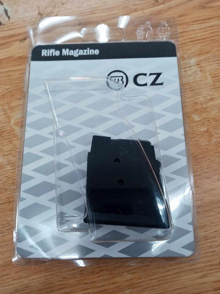 Cargador CZ para 457, 512 polímero 22 WMR 5 redondo 12010 NUEVO Foto 1 de 1