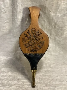 Vintage Seymore IND. Soffietto fuoco in pelle legno e ottone con disegno uccellino. -- - Foto 1 di 13
