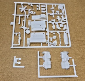 ENGINE & TRANS  White Western Star Coca-Cola Tractor 1:25 Scale Model  Parts - Picture 1 of 7