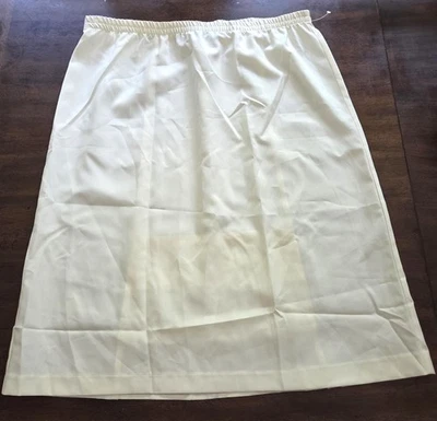 NUEVO SIN ETIQUETAS Falda Koret Para Mujer Talla Grande 22W Espalda Crepé Cintura Elástica Marfil Foto 1 de 3