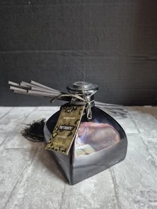 Pier 1 Imports Amber Musk Reed Diffuser 7.5oz Oil + 10 Reeds Discontinued RARE - Picture 1 of 3