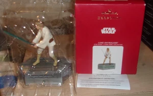 Hallmark Star Wars Luke Skywalker Storytellers Ornament Keepsake 2021 New in Box - Picture 1 of 3
