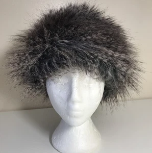 Moore & Moore Grey Faux fox fur Statement hat M/L Lined Pillbox Cossack Winter - Picture 1 of 6