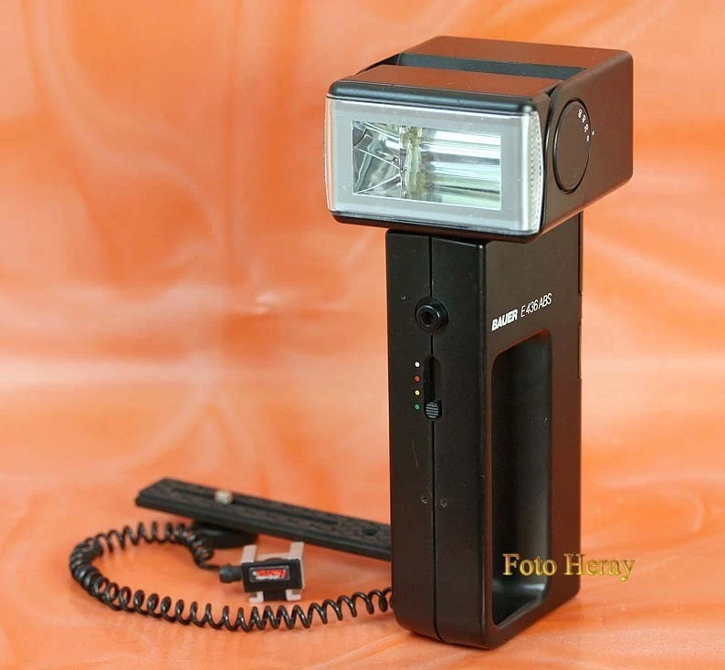 Bauer E 436 ABS Stabblitz Blitz für viele analoge Kameras - Image 1 of 1