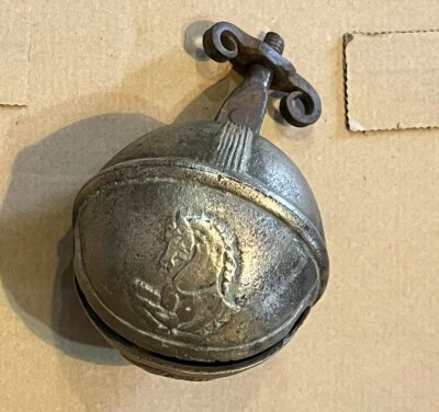 Ancien grelot D’attelage En BRONZE , Cheval Chevaux , 9 1/2 - Photo 1/4