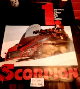 Vintage 1980 Scorpion Sno-pro Snowmobile Poster - Foto 1 di 4