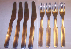 Modern IKEA Ike8 Stainless Steel Silver Colored Flatware 4 Knives & 4 Forks VGC! - Picture 1 of 1