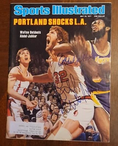 Bill Walton & Abdul-Jabbar hand signed 5/13/77 Sports Illustrated mag w/pic COA - Picture 1 of 4