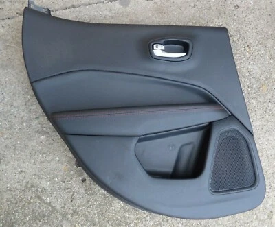 Revestimiento puerta trasera izquierda jeep compass ii 2021 mopar 5us11lr5ad Foto 1 de 4