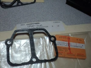 1987 KAWASAKI KX 125 KX125 POWER VALVE GASKET NOS OEM 11009-1641 11060-1161 - Picture 1 of 1