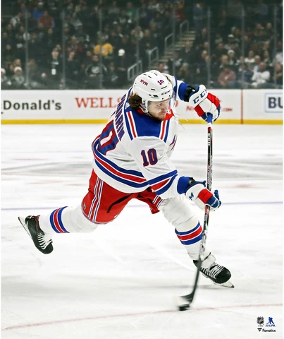 Artemi Panarin New York Rangers UnsignedJersey Shooting 20x24 Photo Cover
