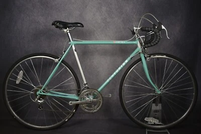 VINTAGE CENTURION SPORT DLX ROAD BIKE SIZE M/L 54 CM, 12 SPEED, CR-MO - Image 1 of 4