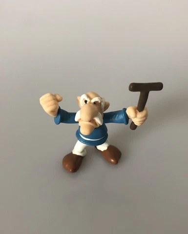 Vintage Asterix & Obelix 1997 Geriatrix Figure Goscinny Uderzo Plastoy Cover