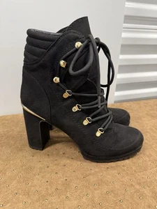 DKNY Lenni schwarze Damen-Stiefeletten Schnürung mandelförmige Spitze 4" Blockabsatz Größe 11 - Bild 1 von 8