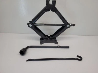 2013 13 HYUNDAI SONATA  JACK W TOOLS 2.4L 091103K000 - Image 1 of 4