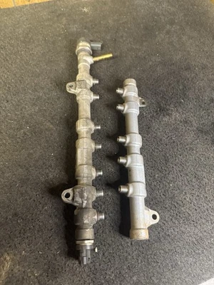 2011-2014 Ford F250 F350 SD 6.7 Ford Powerstroke Fuel Rail Set - Image 1 of 4