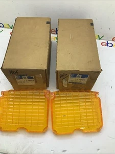 NOS 1972 Chevrolet El Camino  Chevelle Wagon Amber Front Park Turn Signal Lenses - Picture 1 of 4