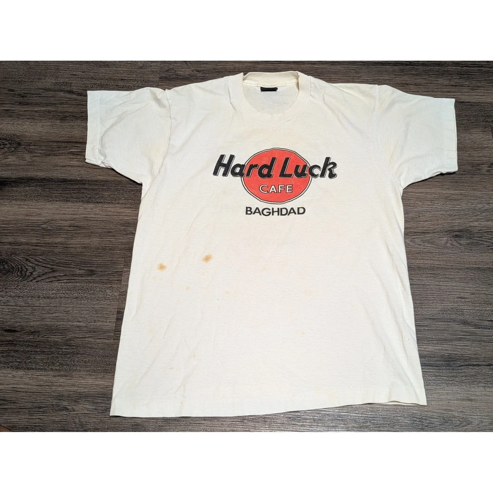 Camiseta De Colección Hard Luck Café Bagdad Pantalla Estrellas Mejor L LEER Foto 1 de 4