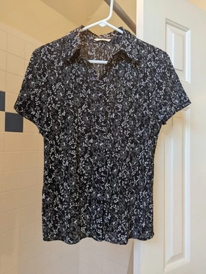 NWOT Marks & Spencer Black White Floral Crinkle Button Up Shirt Blouse Size L - Image 1 of 4