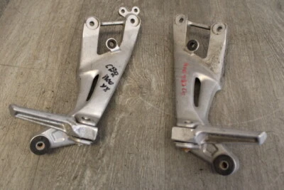 1997 年本田 CBR1100XX CBR1100 XX 后背乘客 PEG 套装一对 — 第 1/3 张图片