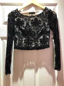 New Look 6 Black Devore Velvet Cropped, Long Sleeved Top & Contrast Nude Lining. - Picture 1 of 4