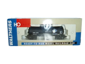 Walthers HO 932-7223 ADM 16K Tank Car, RTR. - Picture 1 of 2