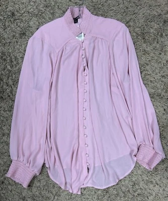 Top Torrid Mujer Talla 2 Rosa Manga Larga Georgette Botón Frontal Cuello Ahumado Foto 1 de 4