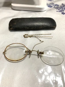 Antique Spectacles / Eyeglasses w/ Metal Case T.J.O. Co. - Picture 1 of 10