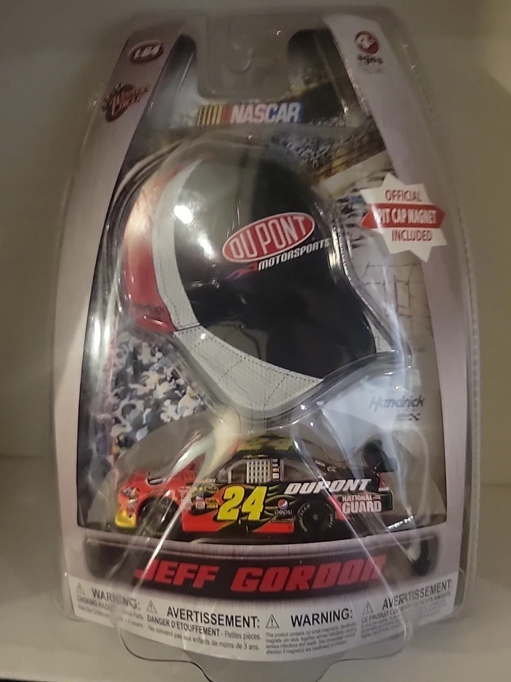 Jeff Gordon 1:64 Pit Cap Magnet NASCAR #24 National Guard Dupont Winners Circle - Image 1 of 1