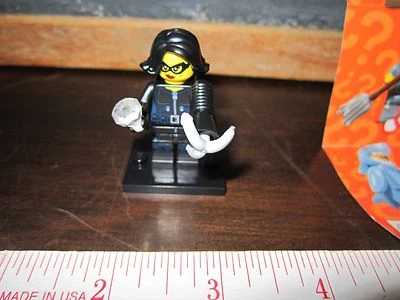 LEGO minifigura minifiguras serie 15 diamante gancho de agarre ladrón gato ladrón niña Foto 1 de 3