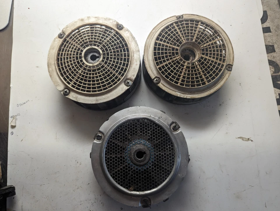 Johnson OMC Evinrude de colección? LOTE de piezas de motor pequeño magneto de arranque cromado Foto 1 de 4