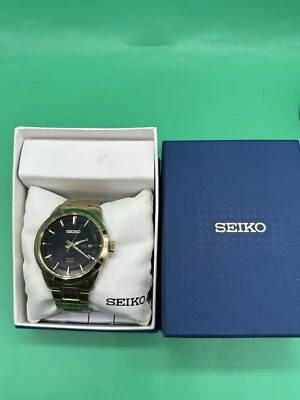 Seiko Solar 100m V158-0AS0 Seiko Solar Black Face Gold Tone Bracelet In Box - Image 1 of 4