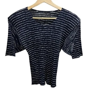 PLEATS PLEASE ISSEY MIYAKE Short Sleeve Navy Blue White Border Top Size 3 - Picture 1 of 4