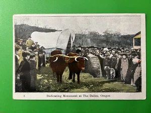 Dedicating Monument at The Dalles, Oregon Postcard ~ Ezra Meeker, Oregon Trail - Picture 1 of 2