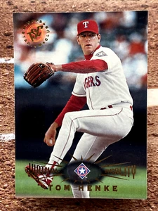 1995 Topps Stadium Club Virtual Reality Tom Henke #129 - Bild 1 von 2