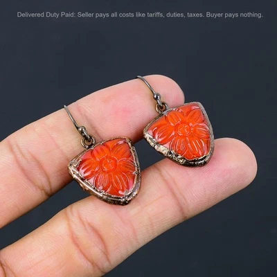 Pendientes colgantes hechos a mano electroformados con piedras preciosas de ónix rojo talladas en cobre joyería Foto 1 de 4