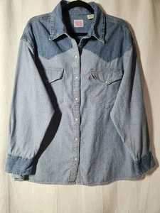 Levi's Dylan Oversize The Western Shirt Denim In Reverse Pearl Snap - 1X - Picture 1 of 5