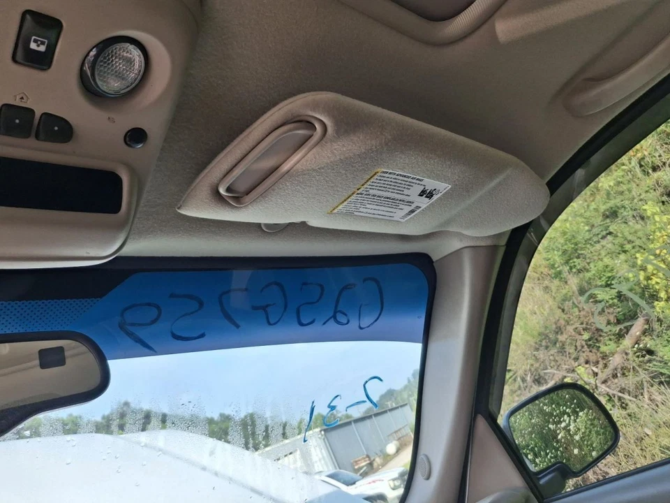 Chevrolet Silverado 1500 2006 para pasajeros parasol bronceado usado OEM 268-02074R Foto 1 de 1