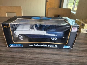 WELLY 1955 OLDSMOBILE SUPER 88 CLASSICS COLLECTIBLE 1:18 DIECAST - Picture 1 of 8