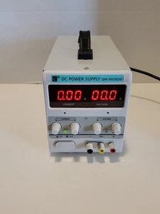 Fuente de alimentación reguladora de voltaje CC QW-MS305D salida 0-30V 0-5A 100-120V CA - Imagen 1 de 9