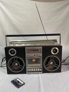 Seltener Sony CFS-85S ZILBAB Ghettoblaster Ghettoblaster Radio Kassetten-Corder von 1979 *LESEN* - Bild 1 von 19
