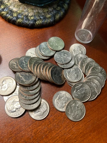 2009 P DIME ROLL 43 COINS Cover