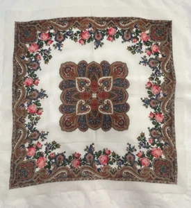 Vintage Woman's  Scarf/Wrap/Shawl, 100% Acrylic 30 1/2 x 30 1/2 - Picture 1 of 8