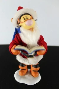 Clothtique Disney Showcase Winnie the Pooh Friends Caroling Christmas Tigger - Picture 1 of 5