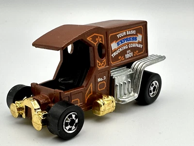 HOT WHEELS BLACKWALL T-TOTALLER, BROWN, GOLD BASE, HONG KONG, EXCELLENT - Image 1 of 4