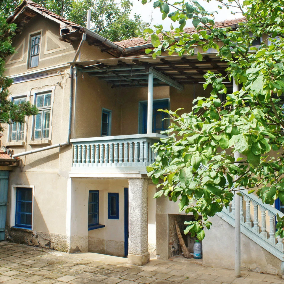 Overseas Estate Agents