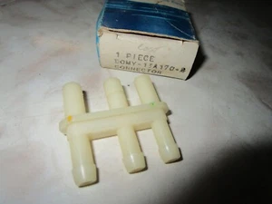 NOS Headlamp Cover Control Hose Connector 1970 Mercury  Marquis Marauder Brough. - Picture 1 of 4