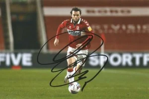 MIDDLESBROUGH: JONNY HOWSON SIGNED 6x4 ACTION PHOTO+COA - Picture 1 of 1